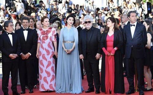 男女主娱乐圈吃瓜文